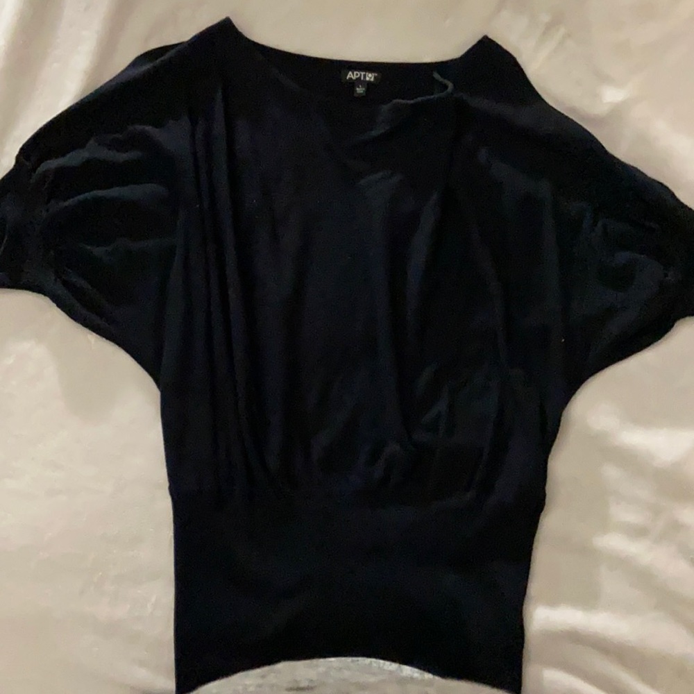 Black sweater. Women’s size L